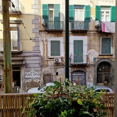 Scalinatella * Νάπολη